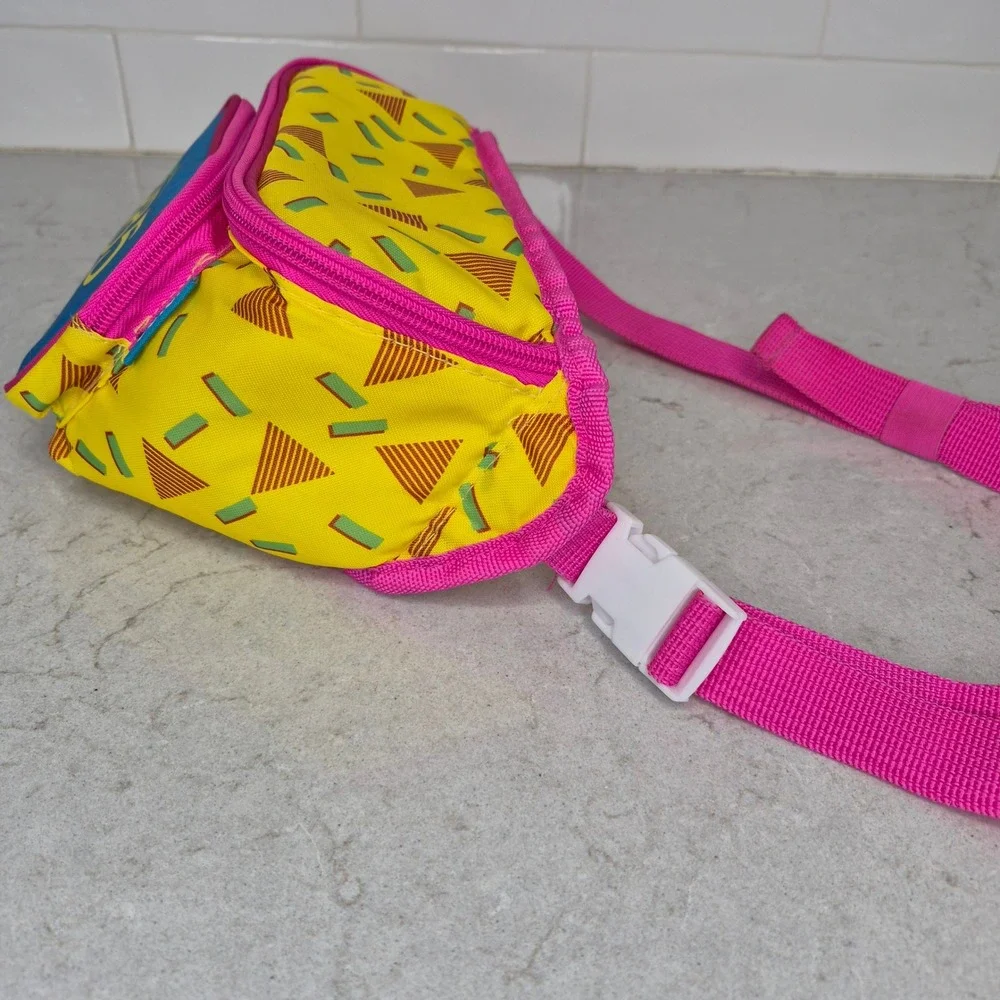 Igloo Fanny Pack Voodoo Ranger 1985 IPA Insulated OS Yellow Unisex